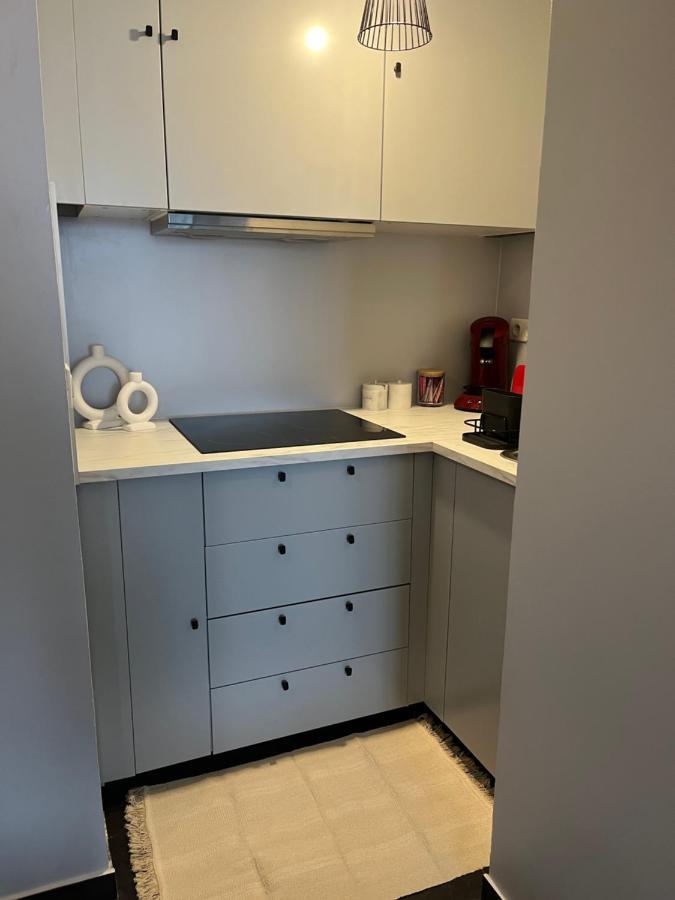 Appartement Situe Au Centre Ville D'알포르빌 외부 사진
